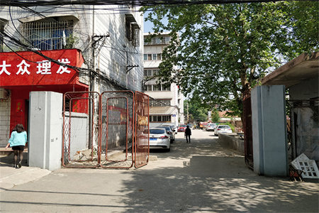 城北华腾东区3室2厅1卫82万78.2m2带阁楼，起脊顶